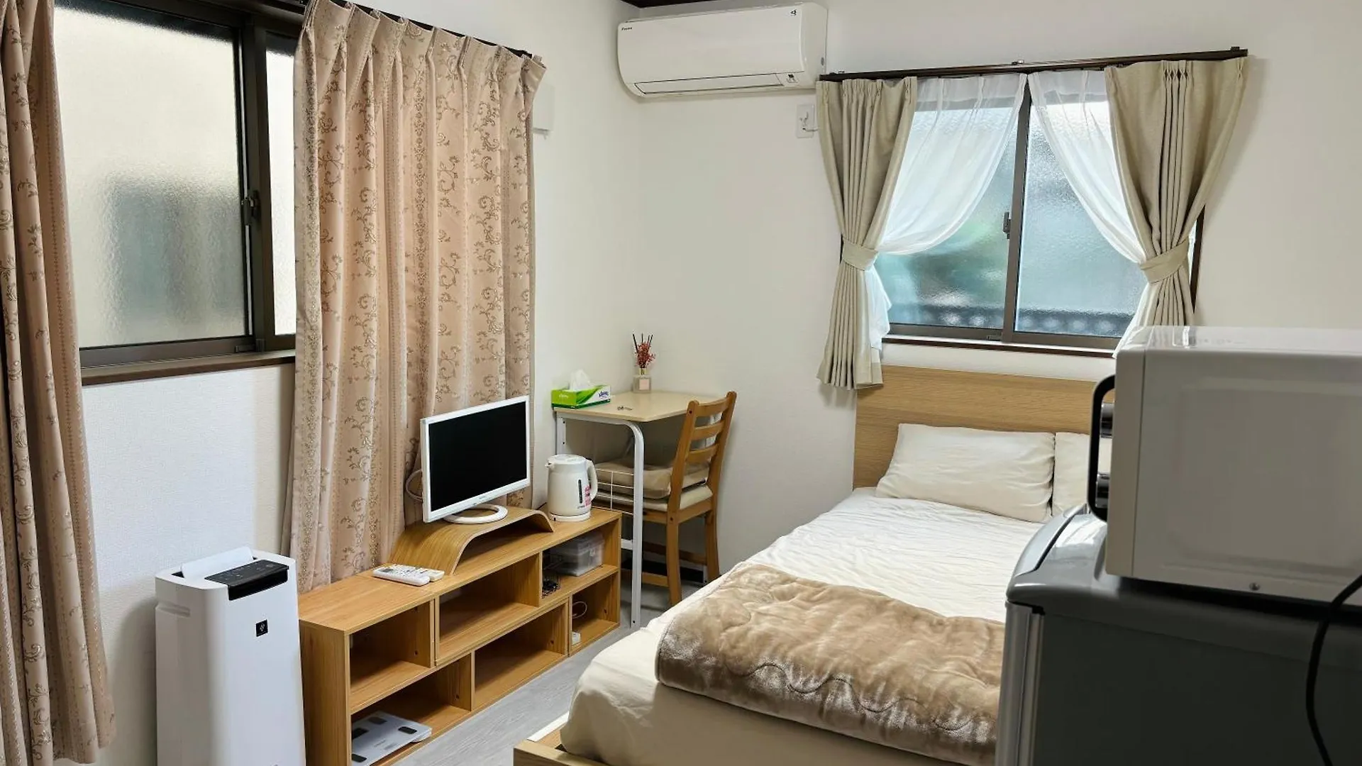 ゲストハウス Bon House Kanamachi Direct To Sensoji Skytree Disneyland Airport Free Parking 東京都